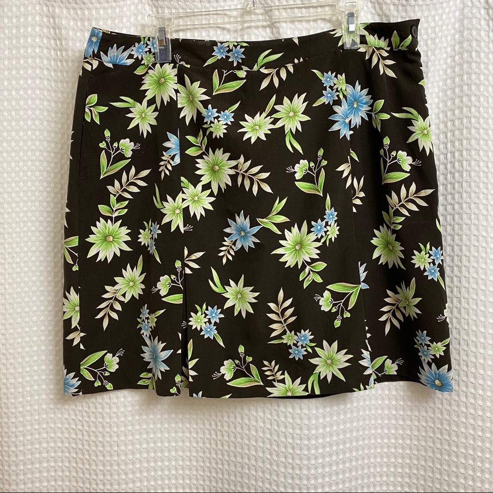 EP Pro Golf Skirt With Attached Shorts